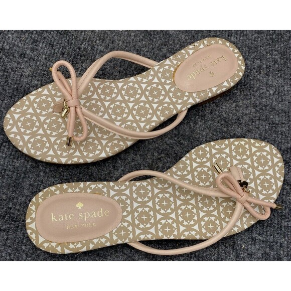 Kate Spade Sandals Women Size 6.5 Mistic Bow Flat Thong Pink Beige Flip Flop - Picture 2 of 8